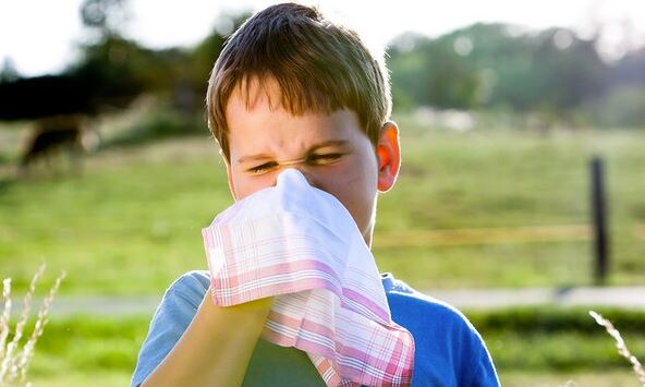 аллергия на лице у ребенка